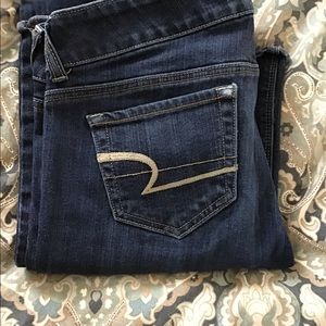 Size 8 Long American Eagle Artist Jeans